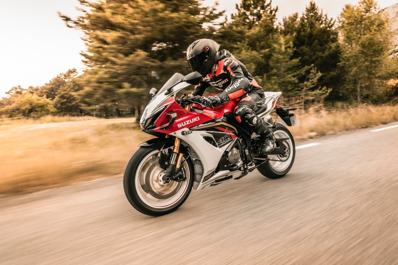 Dueruote TG #256- Suzuki GSX-R1000R, Nolan N20-2, gli assenti di EICMA 2025